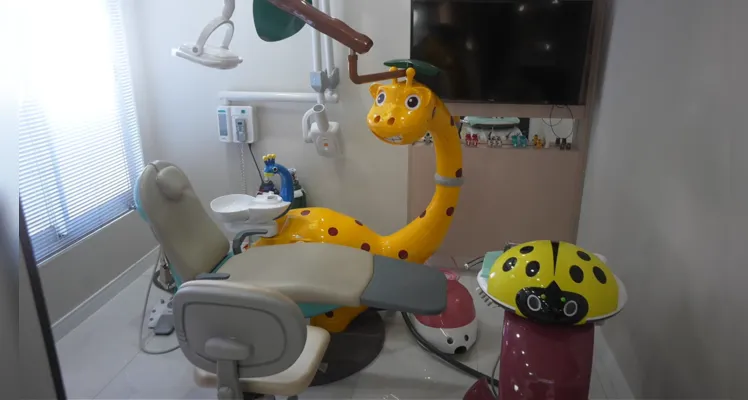Chega a Ponta Grossa a primeira cadeira lúdica para atendimento de odontopediatria