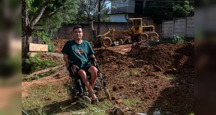 Com investimento de R$ 5,3 milhões, 14 ruas receberão asfalto novo em Ponta Grossa