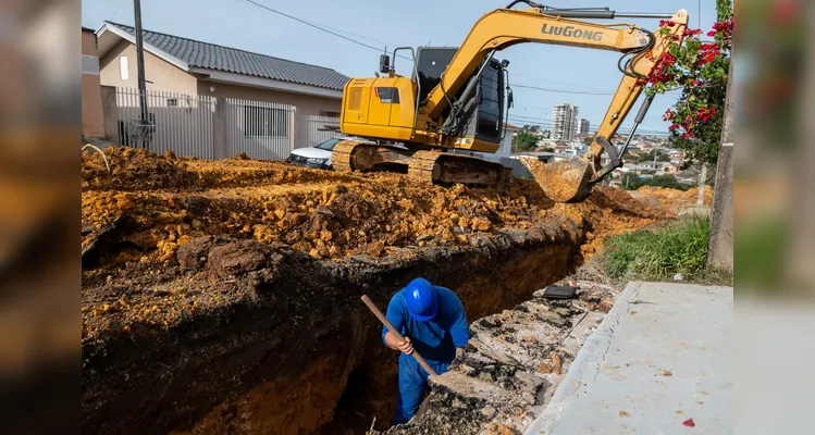 Com mais de 100 anos, Vila Vilela recebe novas obras de pavimentação em PG
