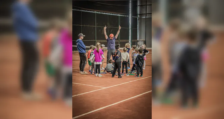 Festival Kids de Tênis reúne 40 crianças em tarde especial
