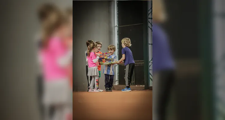 Festival Kids de Tênis reúne 40 crianças em tarde especial