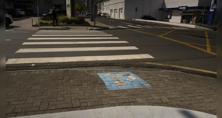 Cidade de obstáculos: os desafios da acessibilidade e mobilidade urbana em PG
