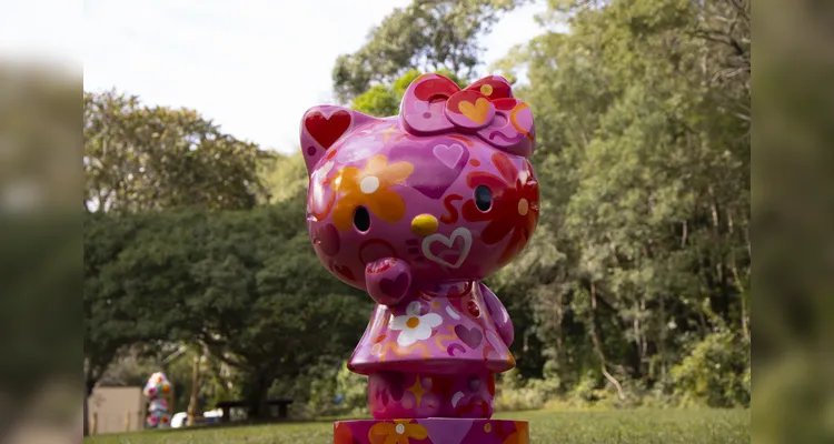 Parque Vila Velha abre temporada de férias com exposição 'Hello Kitty Parade'