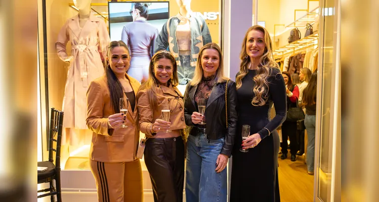 Aline Andrade, Marina Pellissari, Janete Takakusa e Maiza Hoffmann