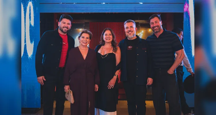 Anderson Andrade, Elizabeth Schmidt, Jeanne Leal, Jeison Gelaki e Fernando Gawronski