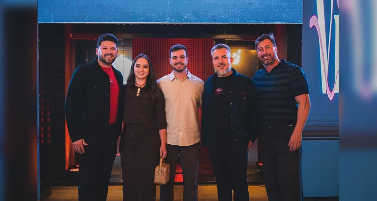 Anderson Andrade, Milena Mendes, Guilherme Mendes, Jeison Gelaki e Fernando Gawronski