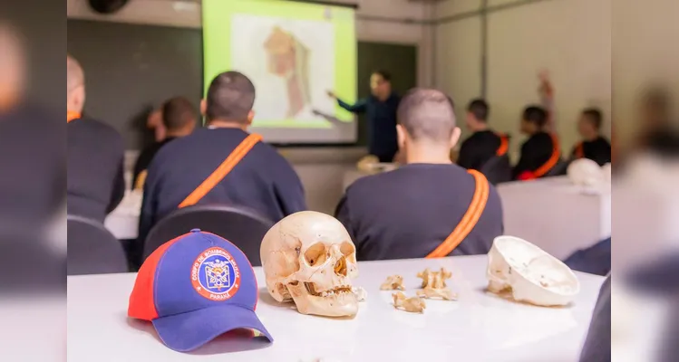 Aula especial com os alunos do Curso de Formação de Praças do 2º Batalhão de Bombeiros Militar do Paraná