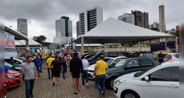 Feirão BV na Pista chega a PG com condições especiais para trocar de carro