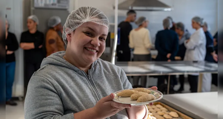 A capacitação é gratuita e recebeu interessados na área da gastronomia
