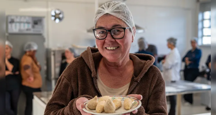 A capacitação é gratuita e recebeu interessados na área da gastronomia