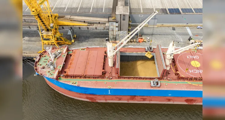 Porto de Paranaguá é estratégico para as exportações do agronegócio