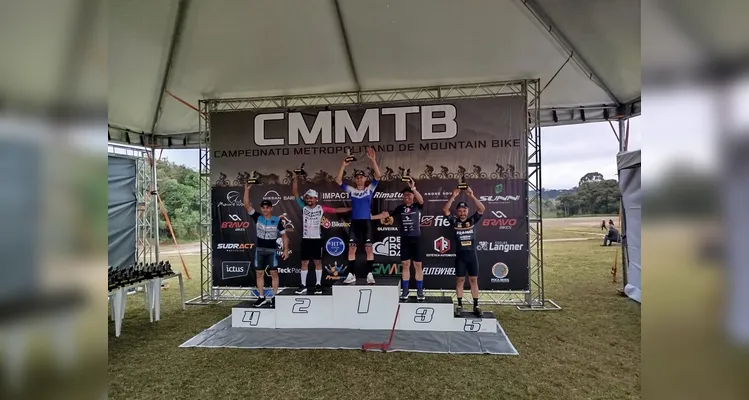 Equipe de PG 'Capirava Club' amplia liderança em campeonato de Mountain Bike