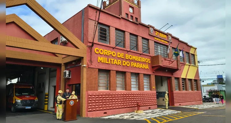 Formação de Praças dos Bombeiros tem reencontro emocionante com familiares em PG