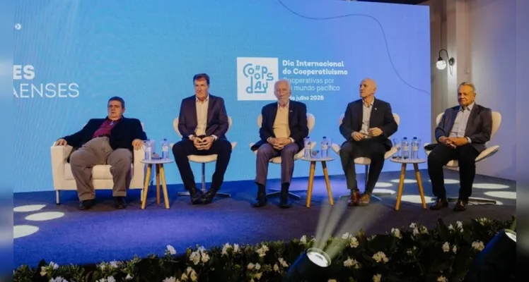 Castro sedia Fórum dos Presidentes das Cooperativas Paranaenses