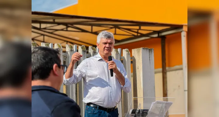Lideranças municipais e regionais estiveram em Carambeí nesta segunda-feira (06).