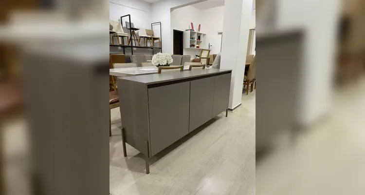 Conforto marca campanha de Dia dos Namorados da LCA Móveis & Decorações