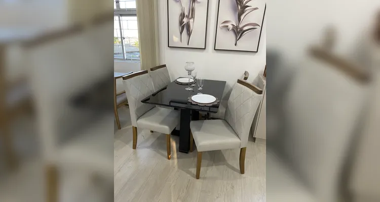 Conforto marca campanha de Dia dos Namorados da LCA Móveis & Decorações