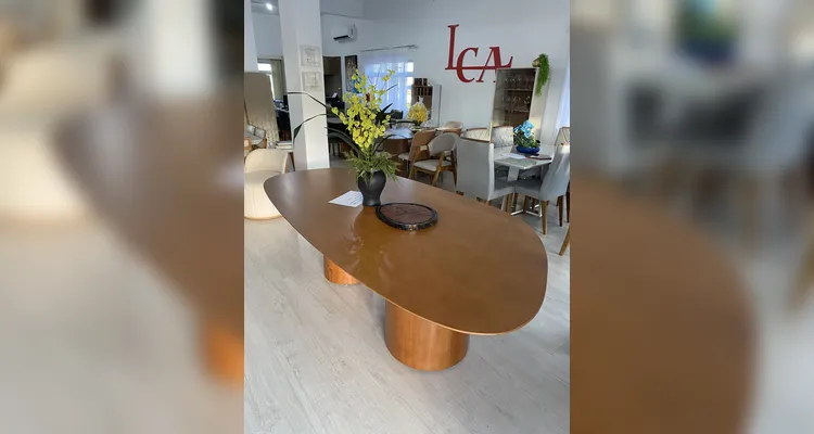 Conforto marca campanha de Dia dos Namorados da LCA Móveis & Decorações