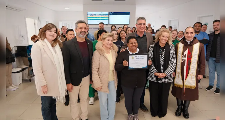 Julio Küller celebra um ano de atendimento da UPA Uvaranas em Ponta Grossa