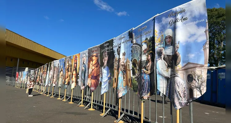 Missa no Centro de Eventos reúne fiéis de todas as paróquias da Diocese de Ponta Grossa