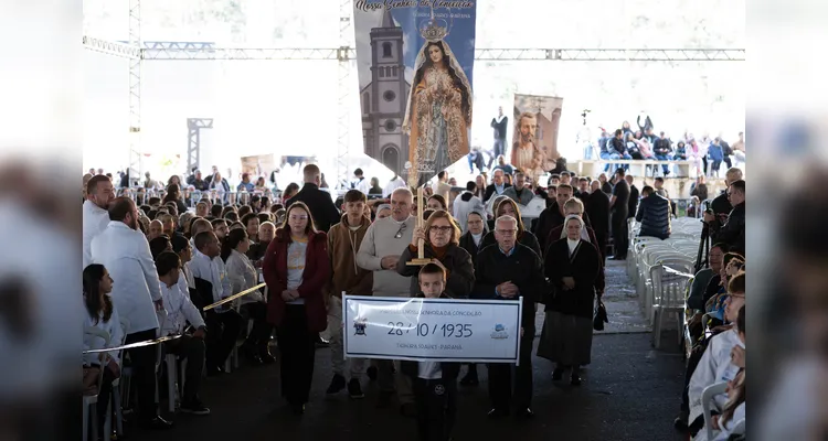 Confira mais registros da missa de celebração ao centenário da Diocese de PG