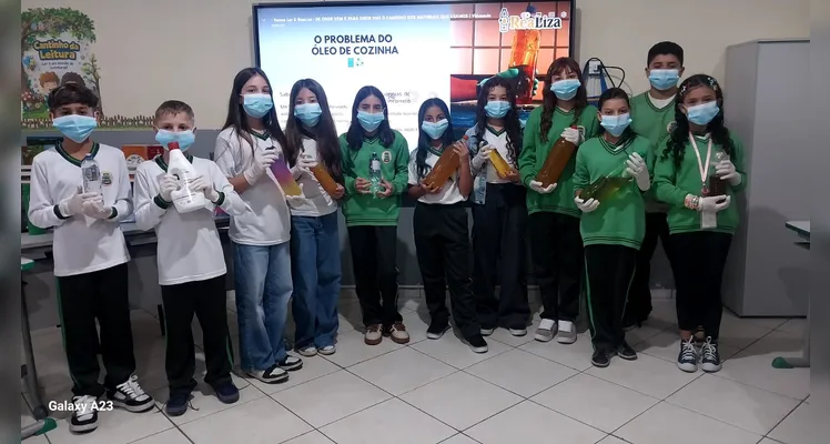 Confira a série de registros do trabalho dentro e fora da sala de aula.