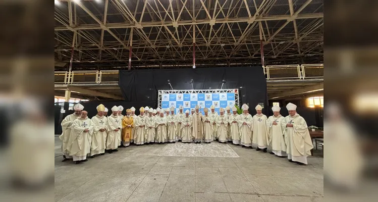 Confira mais registros da missa de celebração ao centenário da Diocese de PG