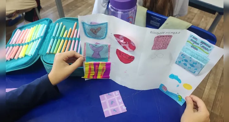 Confira os registros e os trabalhos dos alunos em sala de aula.