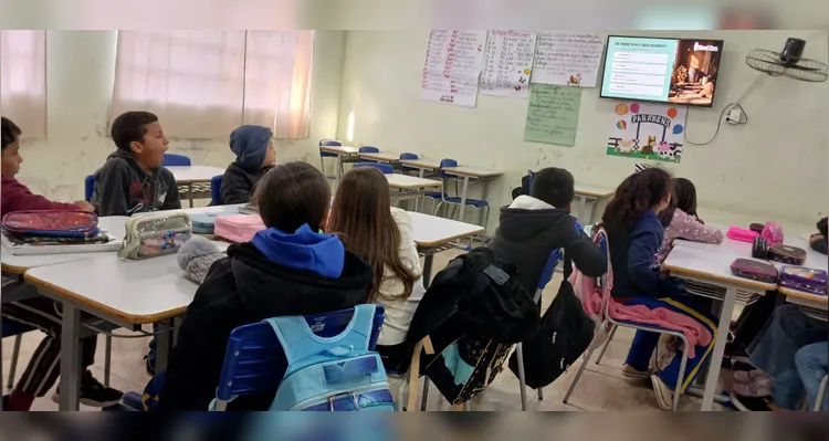 Confira a série de registros do trabalho em sala de aula.