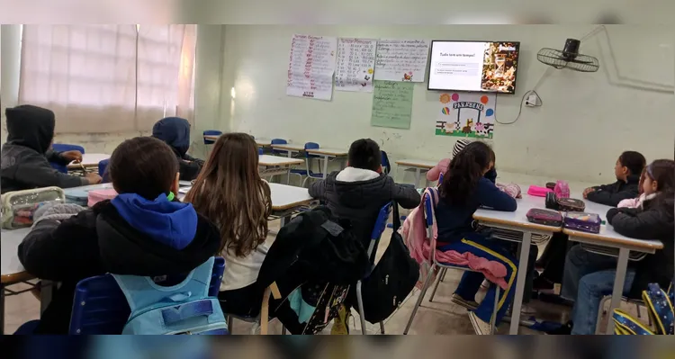 Confira a série de registros do trabalho em sala de aula.