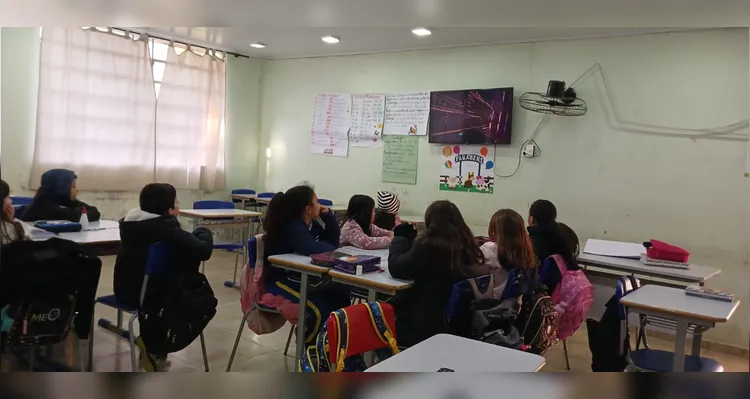 Confira a série de registros do trabalho em sala de aula.