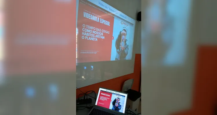 Confira a série de registros do amplo trabalho realizado em sala de aula.