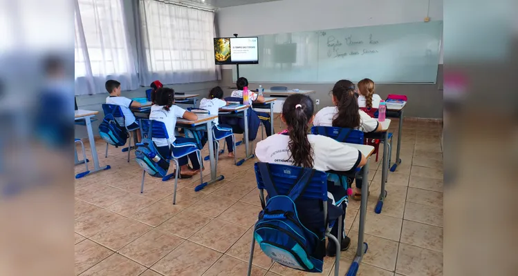 Confira a série de registros do trabalho em sala de aula.