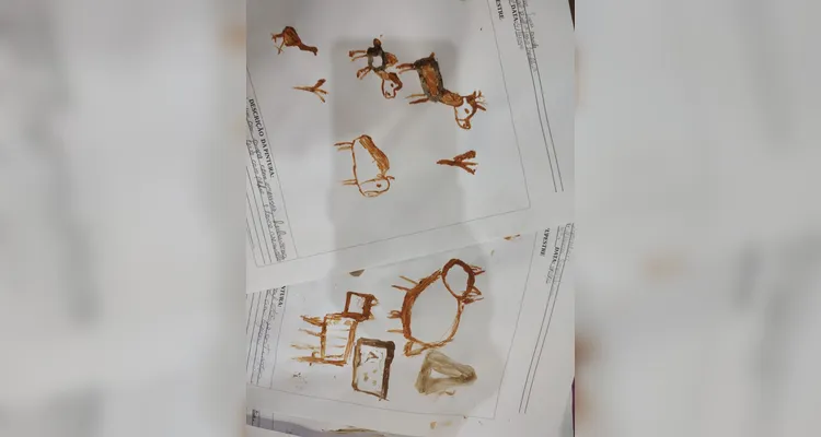 Confira a série de registros do trabalho em sala de aula.