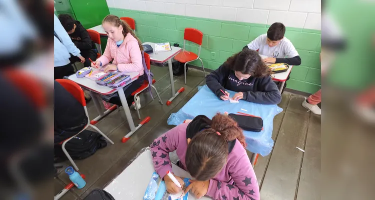 Confira os registros do trabalho em sala de aula.