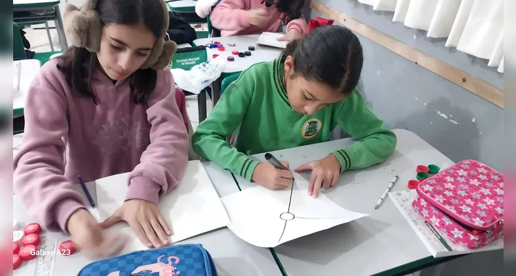 Confira a série de registros dos alunos em sala de aula.