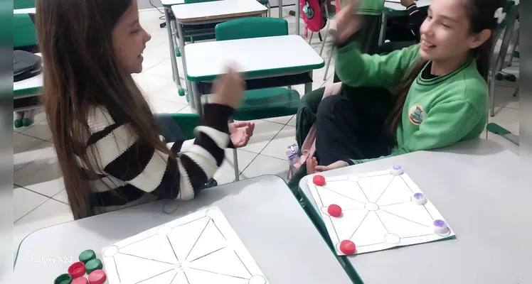 Confira a série de registros dos alunos em sala de aula.