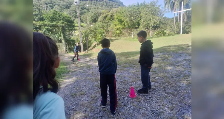 Confira a série de registros das amplas brincadeiras realizadas pelas crianças.