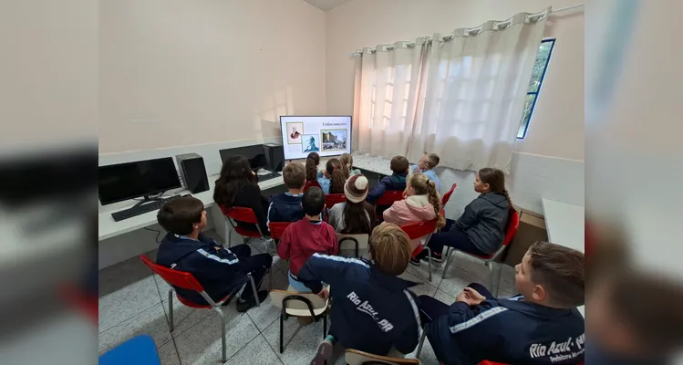 Confira a série de registros e o amplo trabalho em sala de aula.