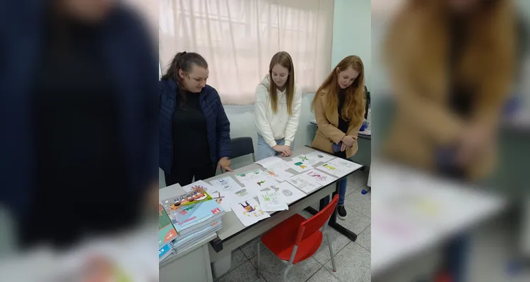 Confira a série de registros e o amplo trabalho em sala de aula.