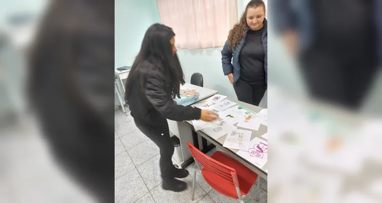 Confira a série de registros e o amplo trabalho em sala de aula.