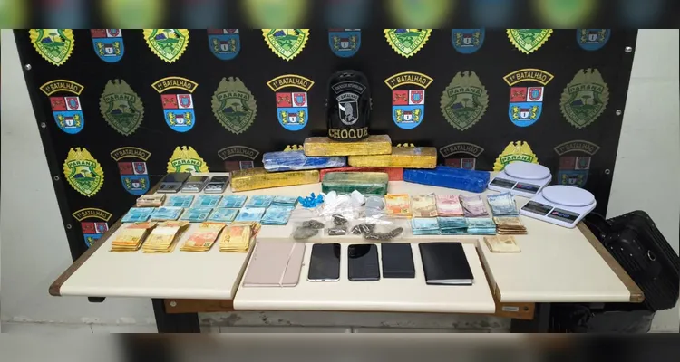 Mais de 6 kg de drogas são apreendidos e dupla é detida em Ponta Grossa