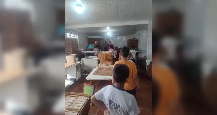 Confira os registros dos alunos no local.