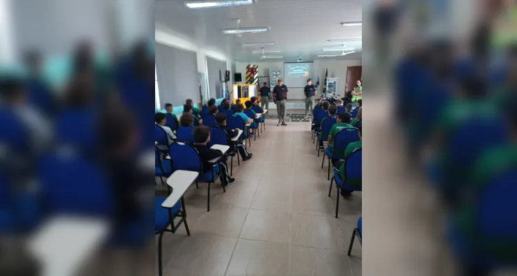 Confira os registros da visita.