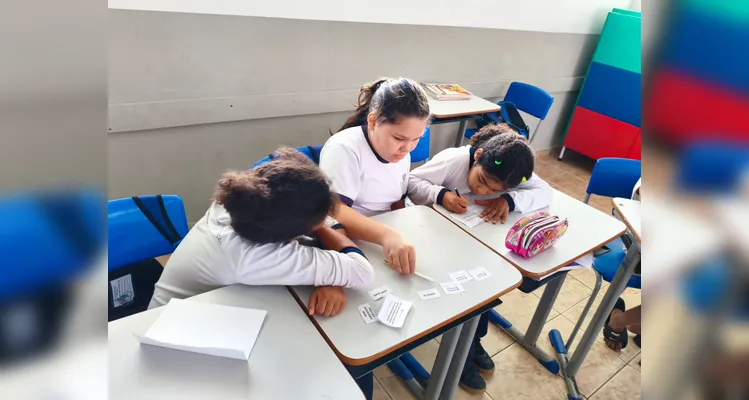 Confira os registros do trabalho em sala de aula.