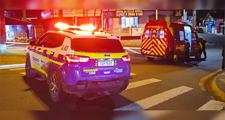 Adolescente de 13 anos é atropelado por moto no Centro de Ponta Grossa