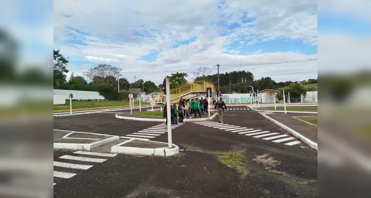 Confira os registros dos alunos no local.