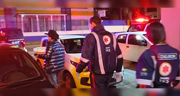 Confusão em pizzaria de Uvaranas termina com morador de rua e cliente agredidos