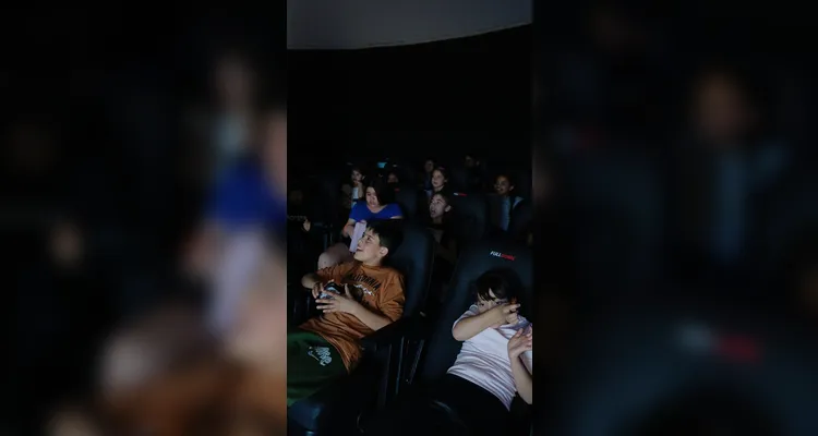 Confira os registros do trabalho em sala, nas casas dos alunos e durante a visita à universidade.