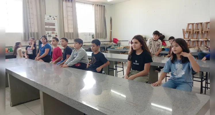 Confira a série de registros do amplo trabalho dentro e fora da sala de aula.